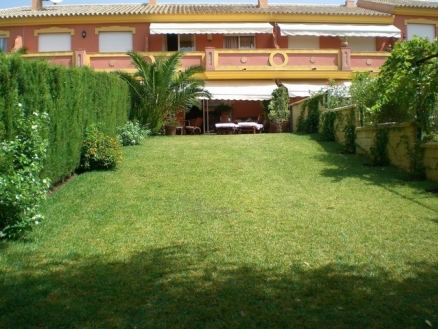 Villa for sale in town, Malaga 215012