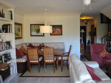 Malaga property | 3 bedroom Villa 215012
