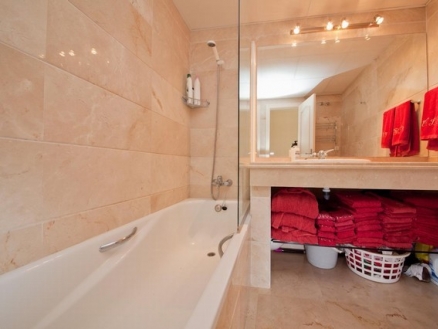 Nueva Andalucia property: Apartment in Malaga for sale 215014