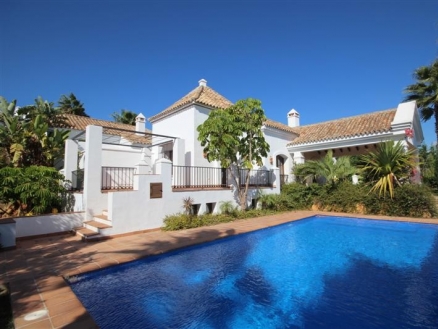 El Paraiso property: Villa for sale in El Paraiso 215017