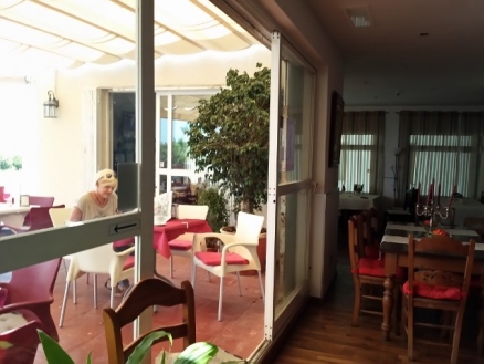 Marbella property: Commercial for sale in Marbella, Malaga 215033