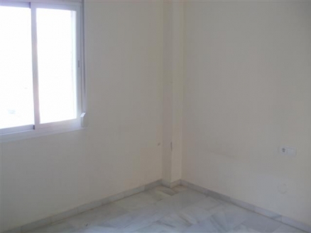 Estepona property: Estepona Apartment 215034