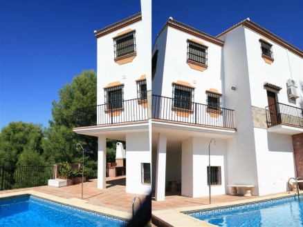 Alhaurin El Grande property: Villa for sale in Alhaurin El Grande, Malaga 215046