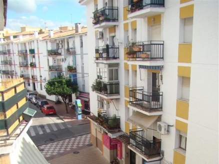Estepona property: Apartment for sale in Estepona 215056