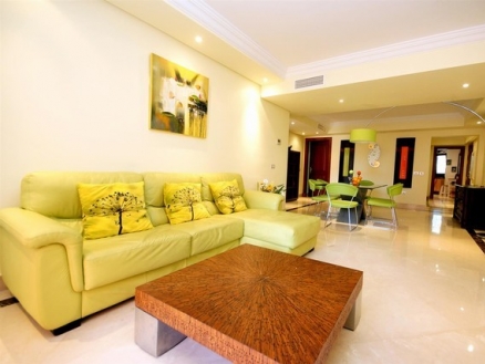 Estepona property: Apartment for sale in Estepona, Spain 215063