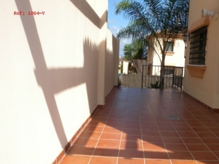 Alhaurin De La Torre property: Townhome with 4 bedroom in Alhaurin De La Torre, Spain 215073