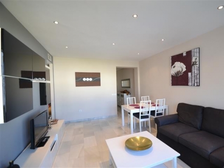 Puerto Banus property: Apartment with 2 bedroom in Puerto Banus 215081