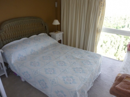 Marbella property: Apartment with 2 bedroom in Marbella, Spain 215088