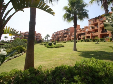 Manilva property: Apartment for sale in Manilva, Spain 215112