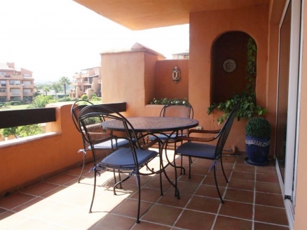 Manilva property: Apartment for sale in Manilva, Malaga 215112