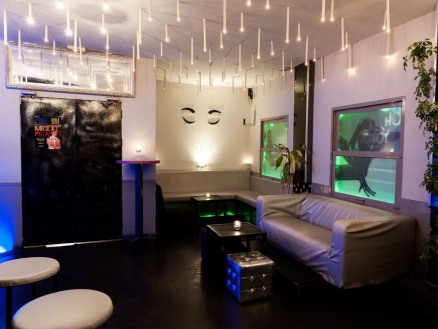 Marbella property: Commercial with 1 bedroom in Marbella 215124