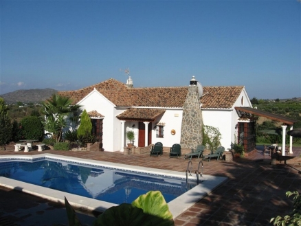 Alhaurin El Grande property: Villa for sale in Alhaurin El Grande 215138