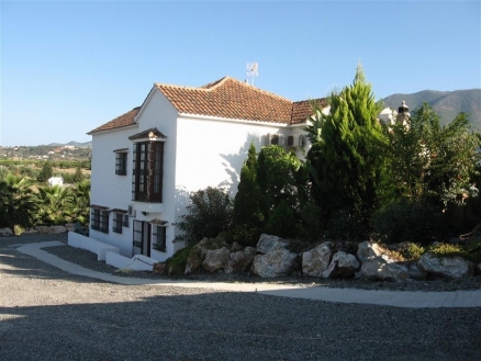 Alhaurin El Grande property: Villa for sale in Alhaurin El Grande, Spain 215138
