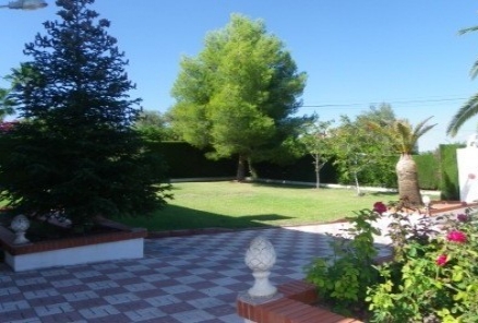 Alhaurin De La Torre property: Villa for sale in Alhaurin De La Torre, Malaga 215165
