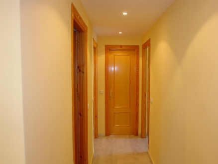 Estepona property: Apartment with 3 bedroom in Estepona 215173