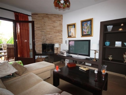 Nueva Andalucia property: Townhome for sale in Nueva Andalucia, Spain 215175