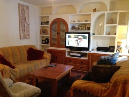 Los Pacos property: Townhome for sale in Los Pacos 215181