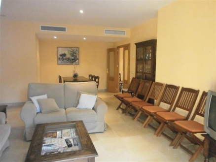 San Pedro de Alcantara property: Apartment for sale in San Pedro de Alcantara 215182