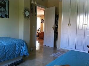 town Apartment 215197