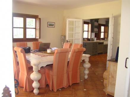Sotogrande property: Villa for sale in Sotogrande, Cadiz 215198