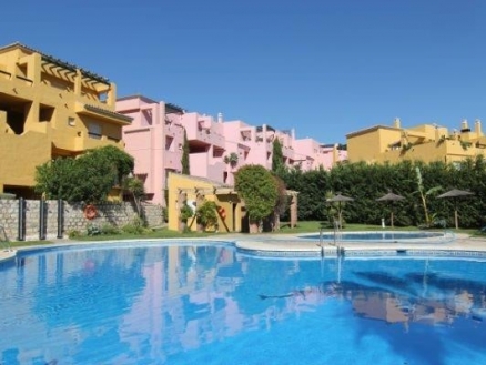 Guadalmina Alta property: Apartment with 3 bedroom in Guadalmina Alta 215200