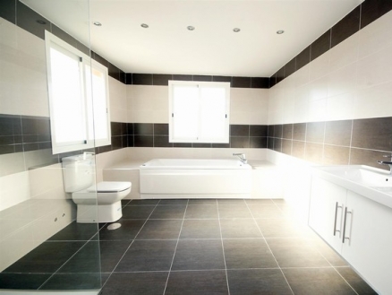 Estepona property: Malaga property | 3 bedroom Villa 215202