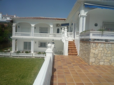 El Chaparral property: Malaga property | 4 bedroom Villa 215205