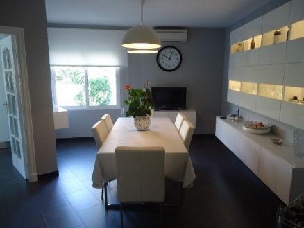 Villa for sale in town, Malaga 215209
