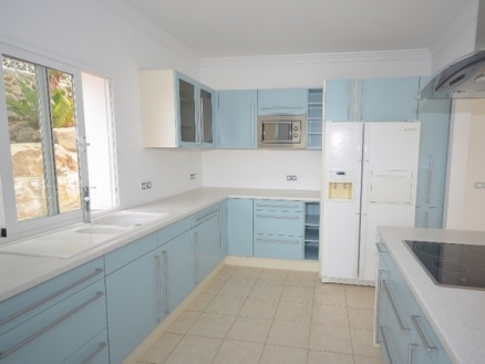 Calahonda property: Malaga property | 5 bedroom Villa 215218