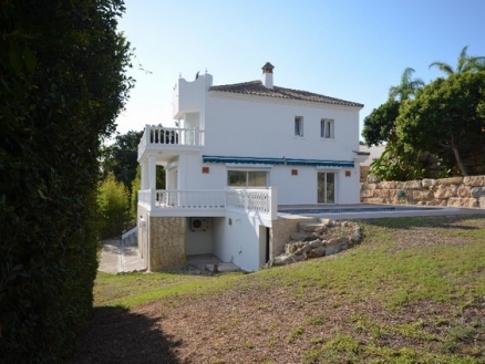 Calahonda property: Malaga Villa 215218