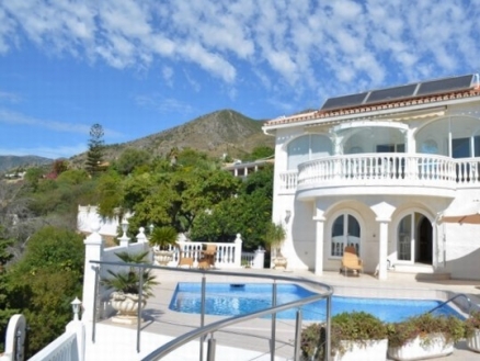 Benalmádena property: Villa for sale in Benalmádena, Malaga 215220