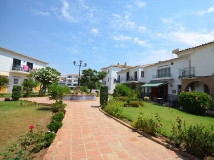 Townhome with 3 bedroom in town, Spain 215223