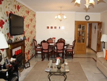 San Luis De Sabinillas property: Apartment with 3 bedroom in San Luis De Sabinillas 215256