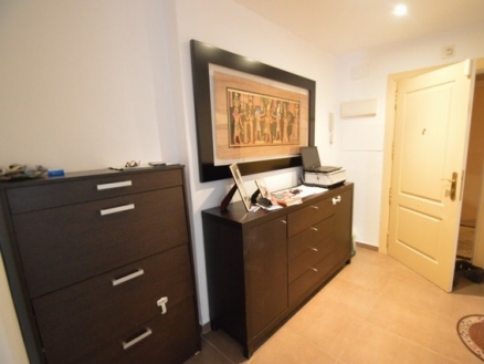 Apartment with 2 bedroom in town 215263