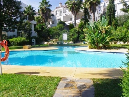 Miraflores property: Apartment for sale in Miraflores, Malaga 215266
