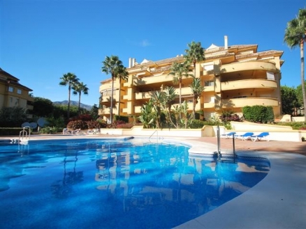 Rio Real property: Apartment with 3 bedroom in Rio Real 215268