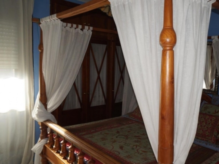 Nueva Andalucia property: Malaga property | 3 bedroom Apartment 215271