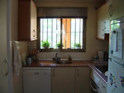 Estepona property: Apartment for sale in Estepona, Malaga 215282