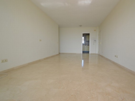 Fuengirola property: Apartment in Malaga for sale 215288