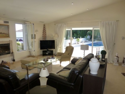 Carib Playa property: Villa for sale in Carib Playa, Spain 215289