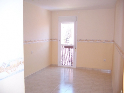Estepona property: Apartment for sale in Estepona, Malaga 215320