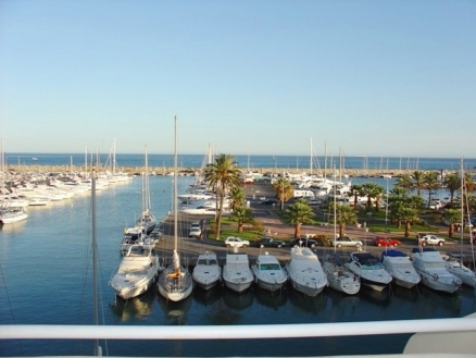Benalmadena Costa property: Apartment with 3 bedroom in Benalmadena Costa, Spain 215321