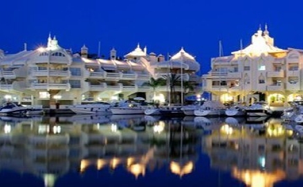 Benalmadena Costa property: Malaga property | 3 bedroom Apartment 215321