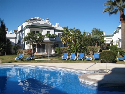 Estepona property: Apartment for sale in Estepona 215336