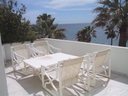 Estepona property: Apartment for sale in Estepona, Malaga 215336