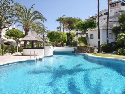 Elviria property: Apartment for sale in Elviria 215346