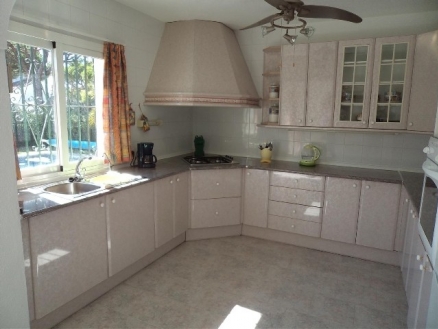 Calahonda property: Villa with 4 bedroom in Calahonda 215348