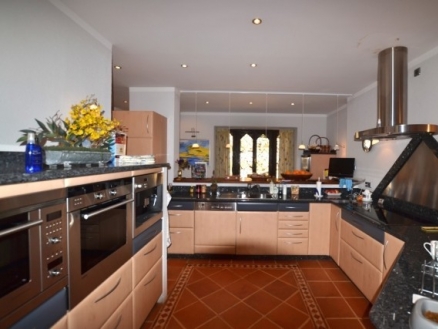 Nueva Andalucia property: Villa with 5 bedroom in Nueva Andalucia 215352