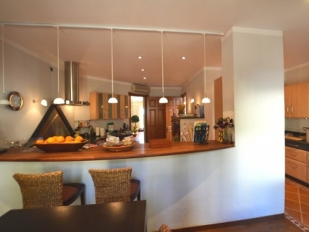 Nueva Andalucia property: Villa in Malaga for sale 215352