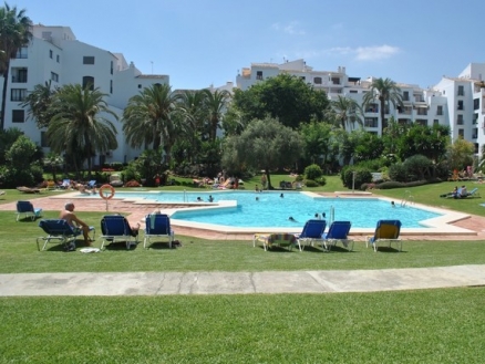 Puerto Banus property: Apartment for sale in Puerto Banus 215354